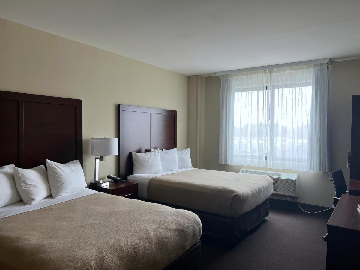 Lotus Blu Inn & Suites Nova York Exterior foto
